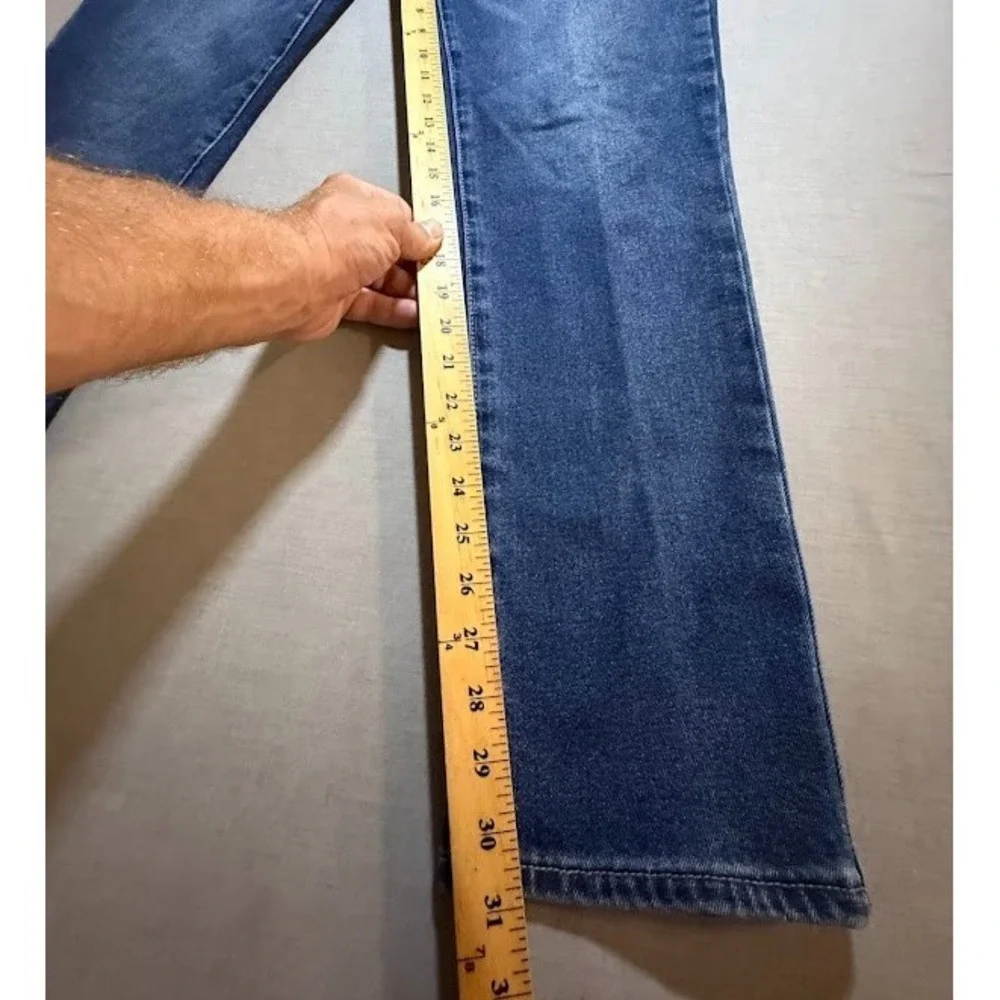 True Religion Rocco Jeans Mens 38 Blue Denim Relaxed Skinny‎ Pocketed Men 38X31.
